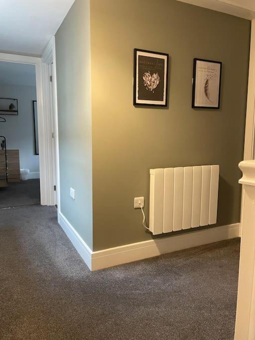 Cedar House - 2 Bed House With Free Parking In Town Centre! By Shortstays4U King's Lynn Dış mekan fotoğraf